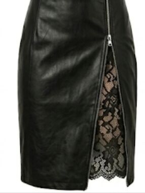 RARE Vegan Leather Skirt w/ Lace Zipper Reveal - M
